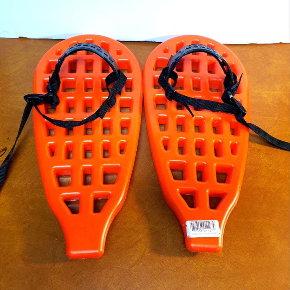 Snow Dog Snowshoes Plastic 18" x 9"
